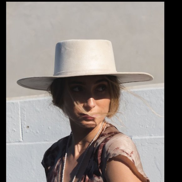Penelope Bolero Hat Ivory